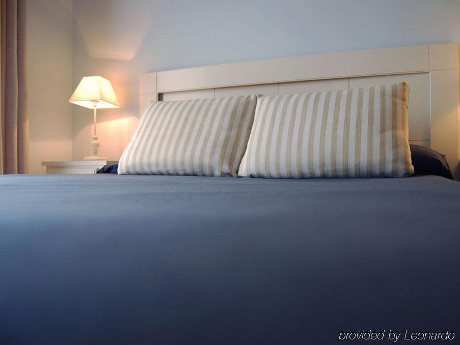 Alexandra Aparthotel Benstarhotelgroup Tarragona Cameră foto