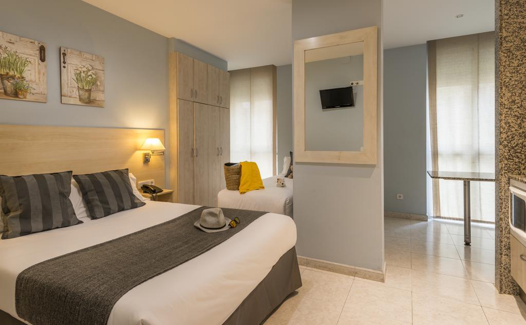 Alexandra Aparthotel Benstarhotelgroup Tarragona Cameră foto