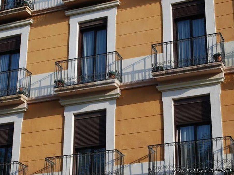 Alexandra Aparthotel Benstarhotelgroup Tarragona Exterior foto